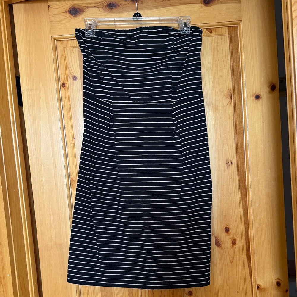Old Navy Striped Black & White Strapless Dress - Women's small